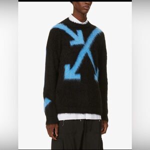 Off-White Fuzzy Arrow Crewneck Pullover men's Sweater medium